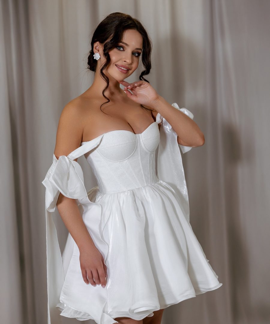 Свадебное платье мини пышное с открытыми плечами. Модель М 201, фото 2