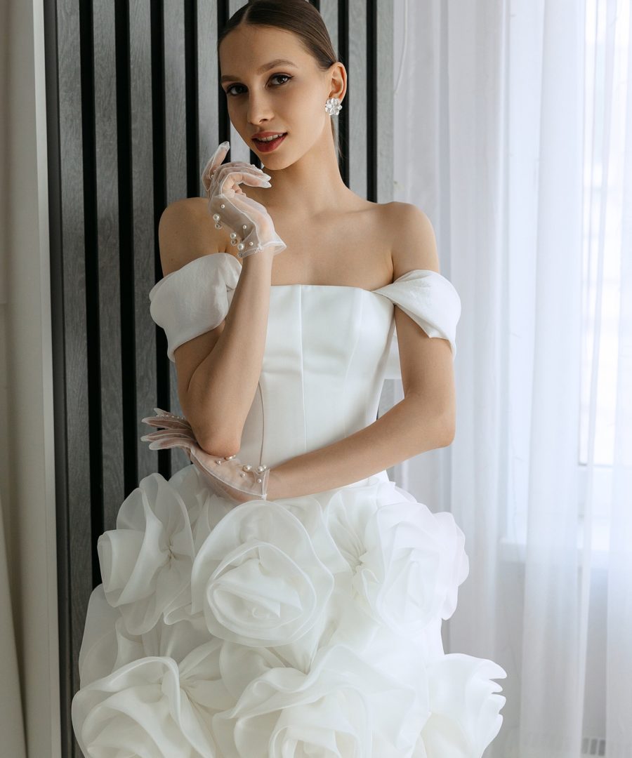 Свадебное платье мини с открытыми плечами. Модель Эк м, фото 2